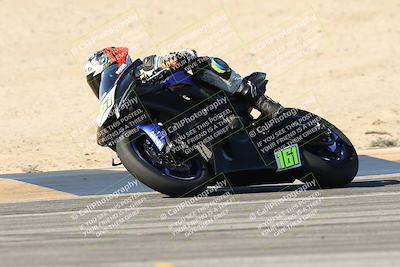 media/Dec-07-2025-CVMA (Sun) [[3e7d2de5dc]]/Race 6-The Shootout/